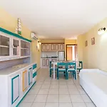 Relaxing Baiadebahas 2bedapt Trilo6 Sleeps 6 Διαμέρισμα Santa Marinella