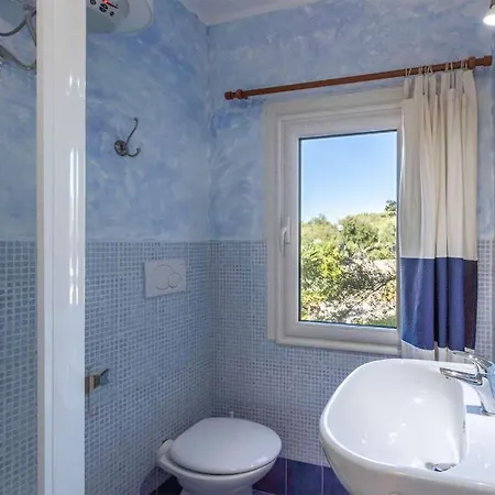 Relaxing Baiadebahas 2bedapt Trilo6 Sleeps 6